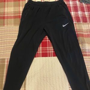 Nike mens joggers